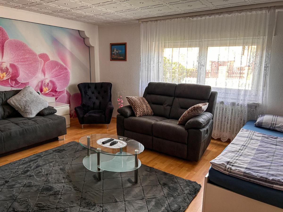 Ferien- Und Monteurwohnung Julia Mörlenbach Exteriér fotografie